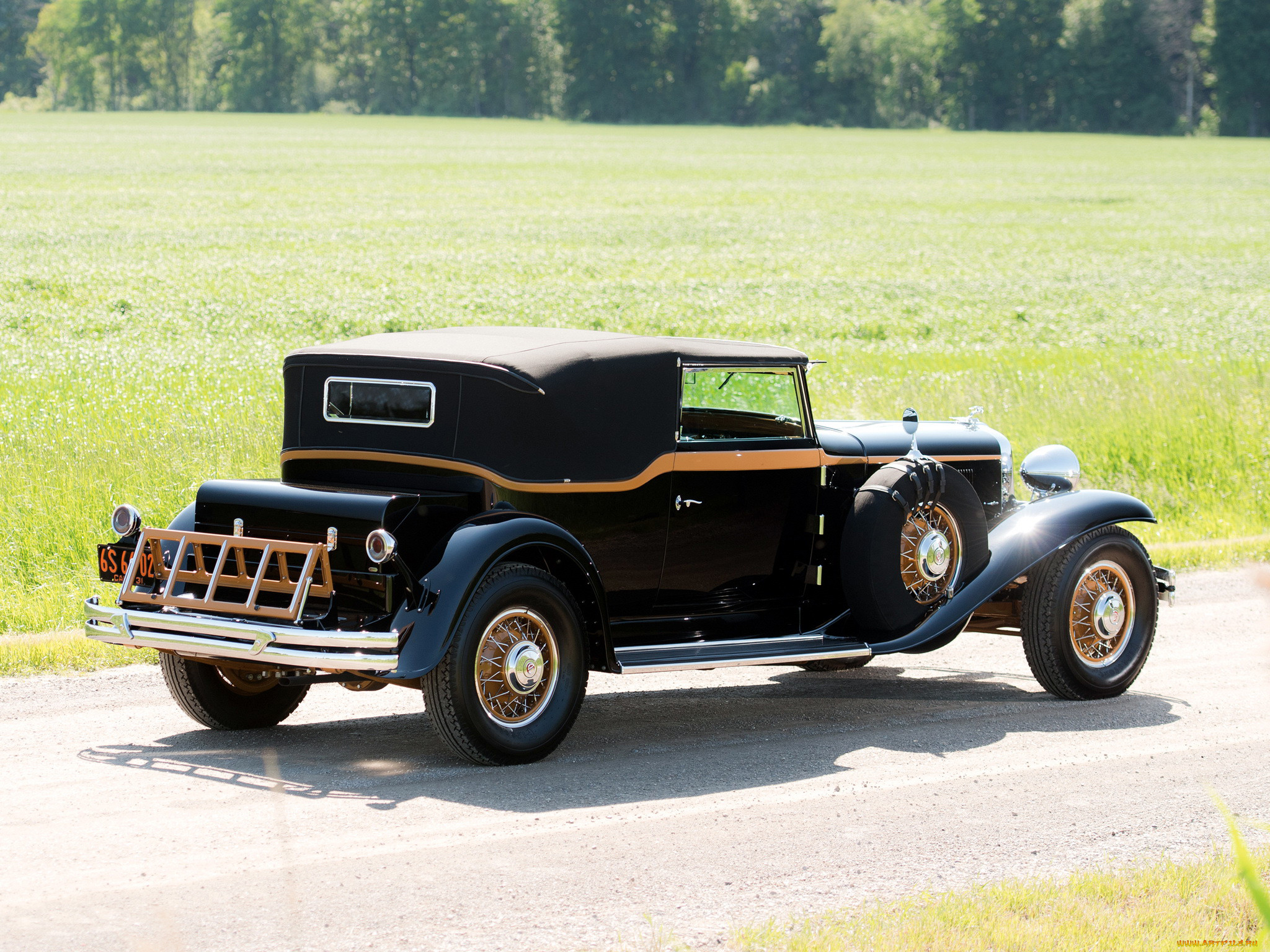 1931 г. Chrysler 1931. 1931 Chrysler Imperial Convertible Victoria. Уолтер Перси Крайслер. 1931 Chrysler cm New Six Roadster.
